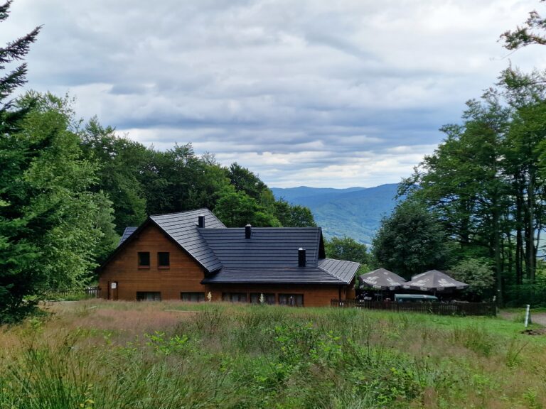 01 Hrobacza Łąka